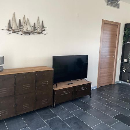 Apartament A Casa Di Tato Calambrone Zewnętrze zdjęcie